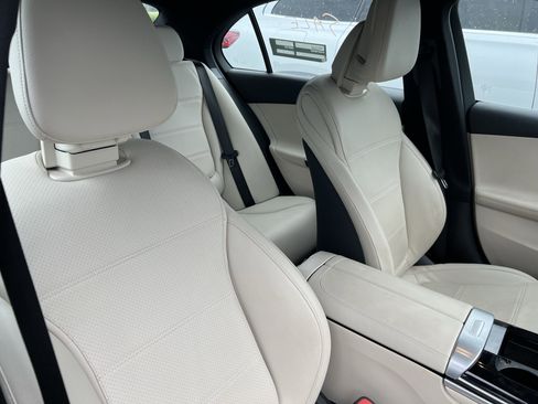 Certified 2025 Mercedes-Benz C 300 Sedan image 35