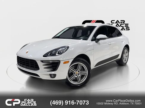 Used 2018 Porsche Macan AWD/4WD image 2
