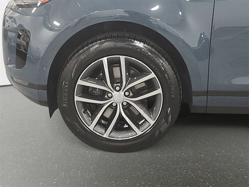 Used 2026 Land Rover Range Rover Evoque S image 31