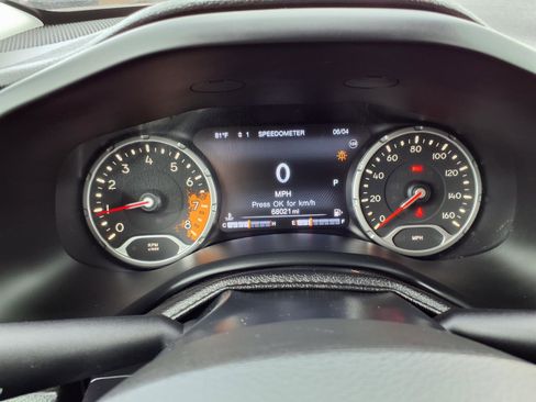 Used 2016 Jeep Renegade Limited FWD image 17