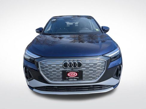 Used 2023 Audi Q4 e-tron Premium w/ Convenience Package image 8