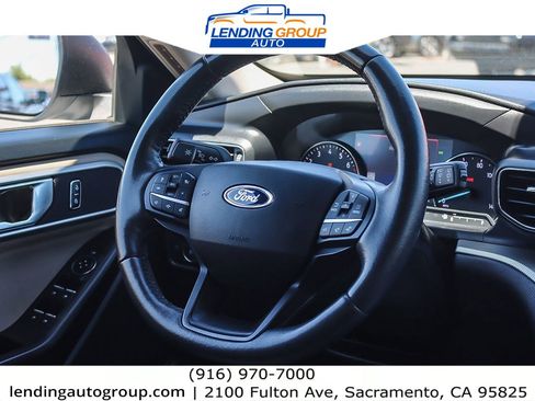 Used 2020 Ford Explorer XLT w/ Equipment Group 202A image 13