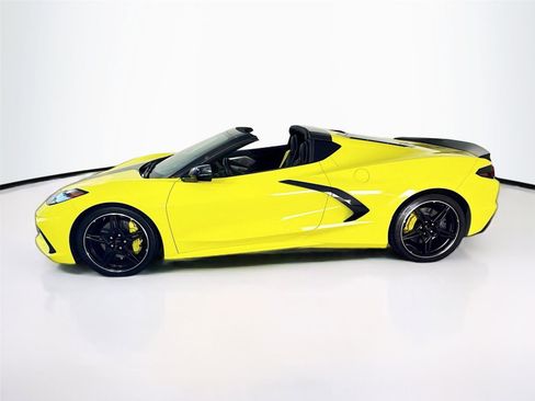 Used 2022 Chevrolet Corvette Stingray Preferred Cpe w/ Z51 Performance Package image 8