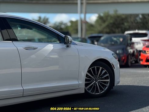 Used 2020 Lincoln MKZ w/ Convenience Package FWD image 8