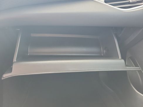 Used 2023 Chevrolet Malibu LT w/ Driver Confidence Package image 32