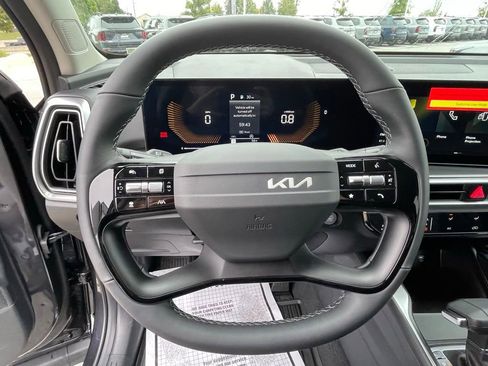 New 2026 Kia Sorento LX image 11