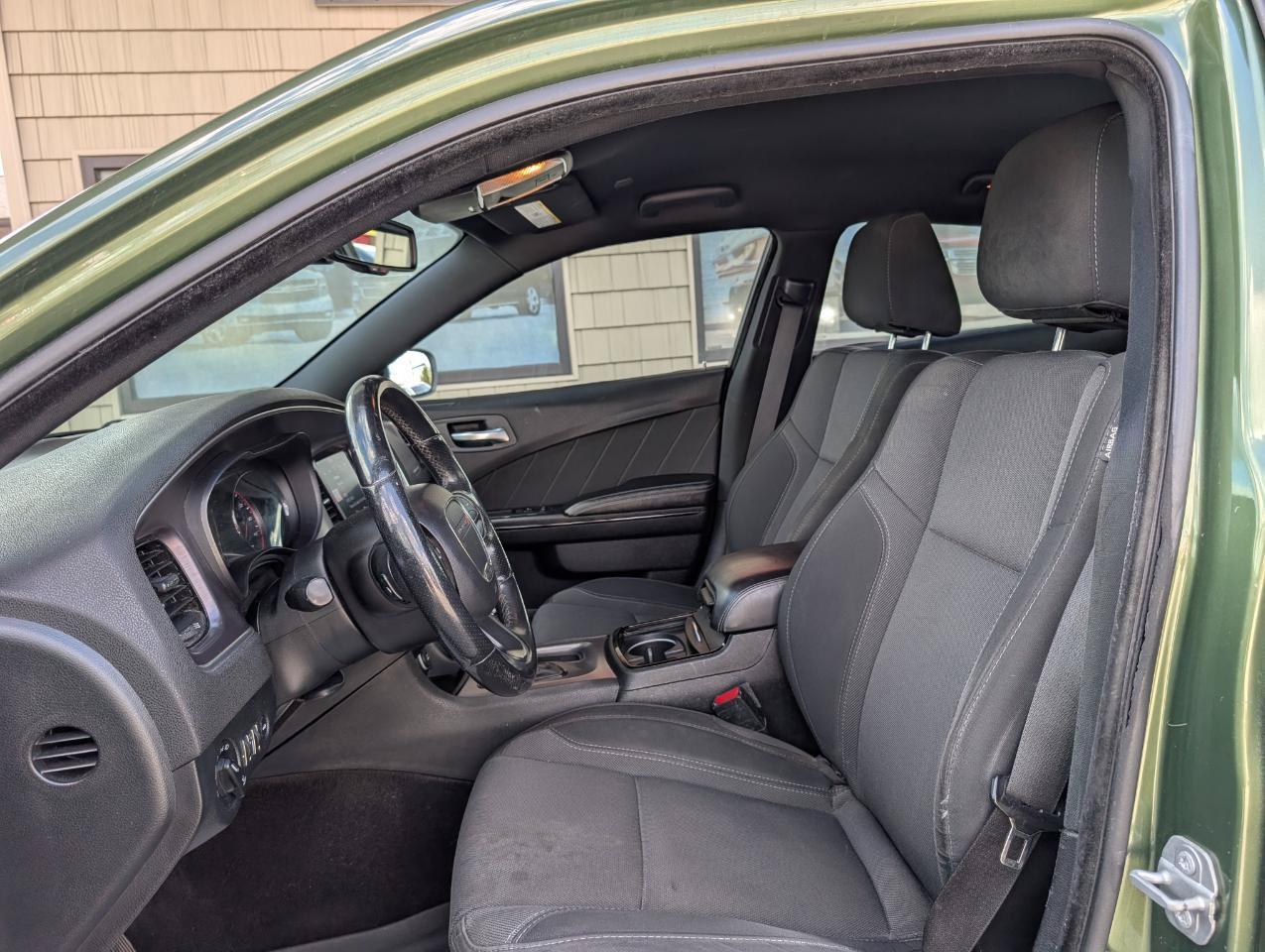Used 2018 Dodge Charger SXT Plus w/ Blacktop Package RWD image 13