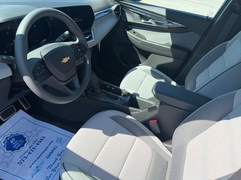 New 2026 Chevrolet TrailBlazer LS w/ LS Convenience Package FWD image 16