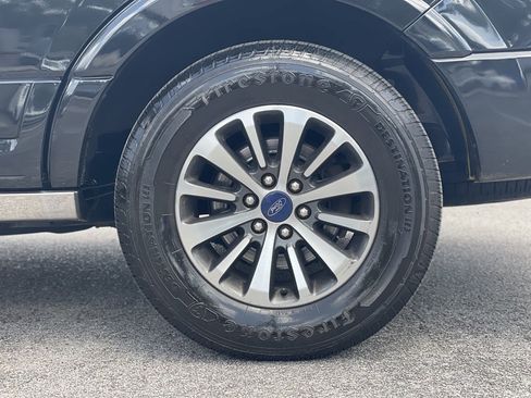 Used 2015 Ford Expedition Platinum AWD/4WD image 36