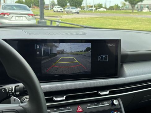 Used 2025 Hyundai Sonata SEL FWD image 23
