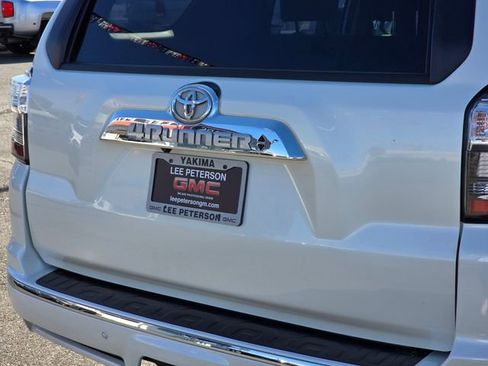 Used 2021 Toyota 4Runner Limited image 13