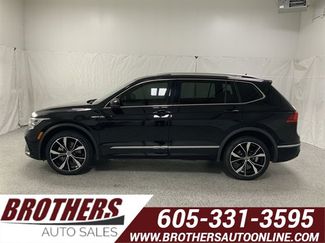 Used 2024 Volkswagen Tiguan SEL R-Line AWD/4WD video 1