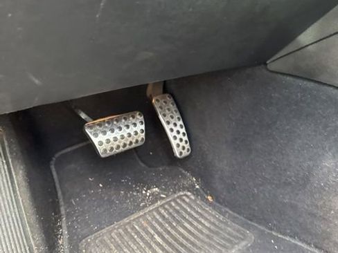 Used 2019 Dodge Charger GT w/ Blacktop Package image 16