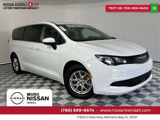 Used 2023 Chrysler Voyager LX FWD video 1