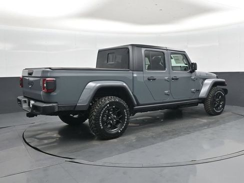 New 2026 Jeep Gladiator Sport AWD/4WD image 21