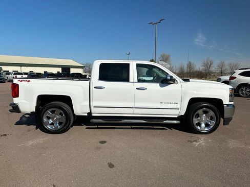 Used 2017 Chevrolet Silverado 1500 LTZ w/ Sport Package image 33