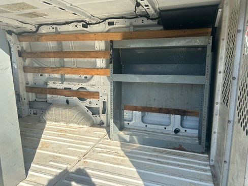 Used 2016 Ford Transit 250 130 Low Roof w/ Exterior Upgrade Package image 22