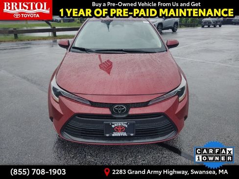 Used 2025 Toyota Corolla LE FWD image 2