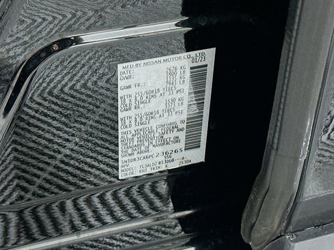 Used 2023 Nissan Pathfinder SL image 12