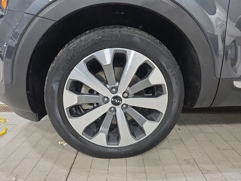 Certified 2022 Kia Telluride EX w/ EX Premium Package image 14