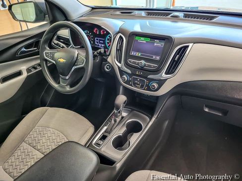 Used 2022 Chevrolet Equinox LS FWD image 24