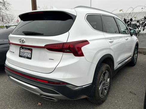 Used 2022 Hyundai Santa Fe SEL w/ Cargo Package image 3