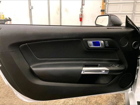 Used 2022 Ford Mustang Mach 1 RWD image 22