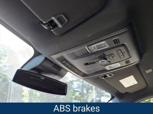 Certified 2024 Chevrolet Tahoe Premier AWD/4WD image 18