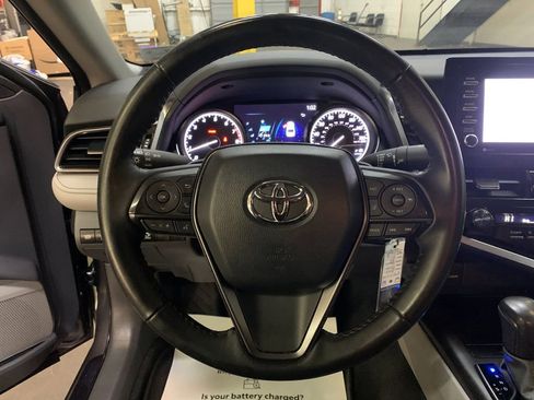 Used 2023 Toyota Camry SE w/ Blackout Package (TMS) image 25