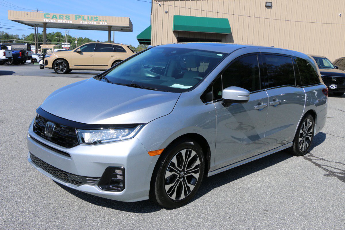 Used 2025 Honda Odyssey Elite image 1