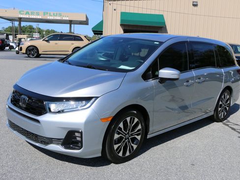 Used 2025 Honda Odyssey Elite image 1