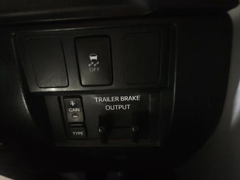 Used 2017 Toyota Tundra SR5 RWD image 27