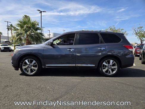 Used 2014 Nissan Pathfinder Platinum w/ Platinum Premium Package FWD image 3