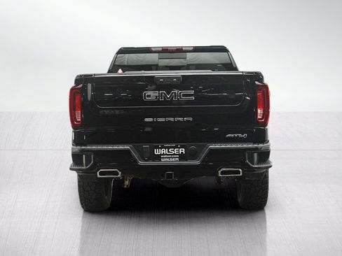 Used 2024 GMC Sierra 1500 AT4 w/ Technology Package AWD/4WD image 4