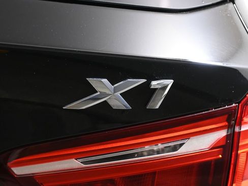 Used 2018 BMW X1 xDrive28i image 39