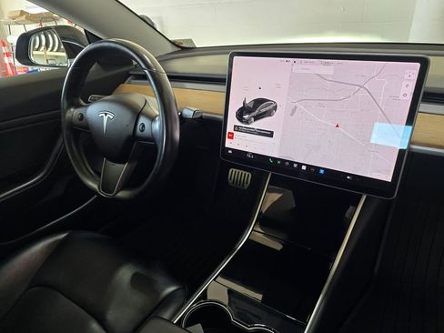 Used 2018 Tesla Model 3 Performance AWD/4WD image 31