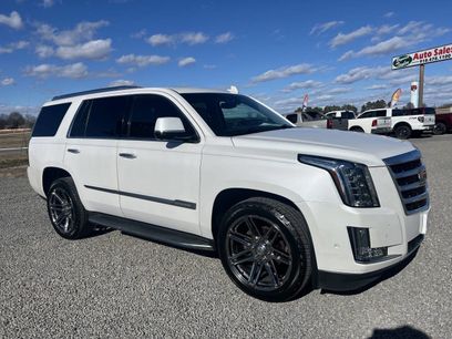 Used 2017 Cadillac Escalade Luxury