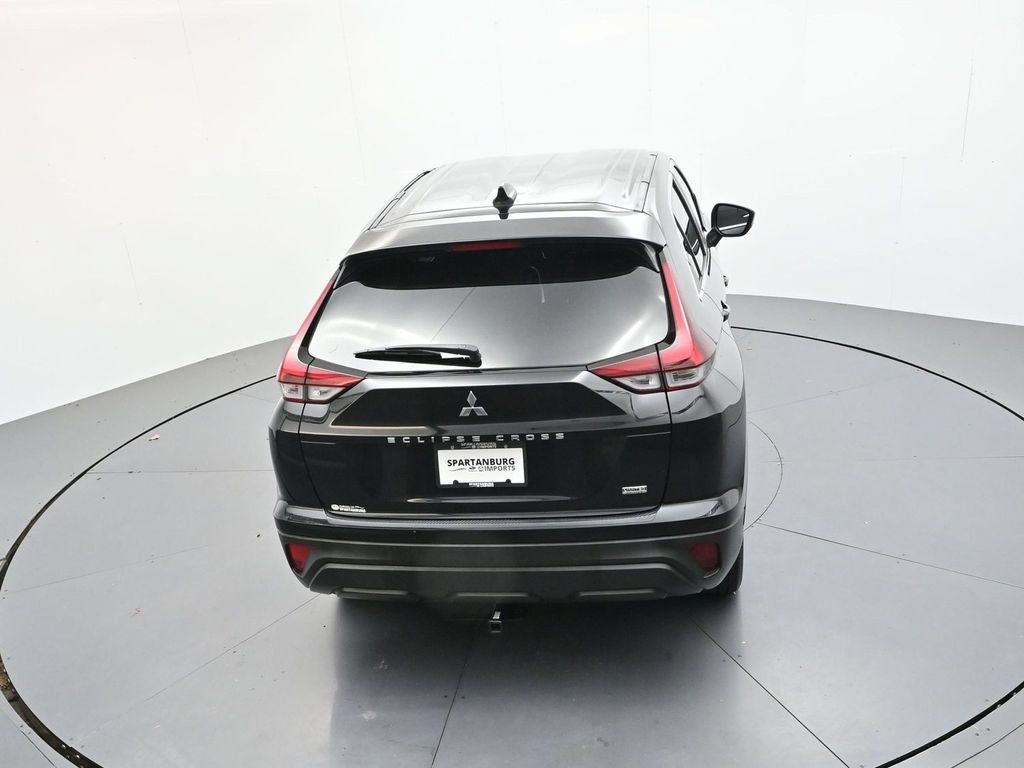 Used 2022 Mitsubishi Eclipse Cross LE AWD/4WD image 23