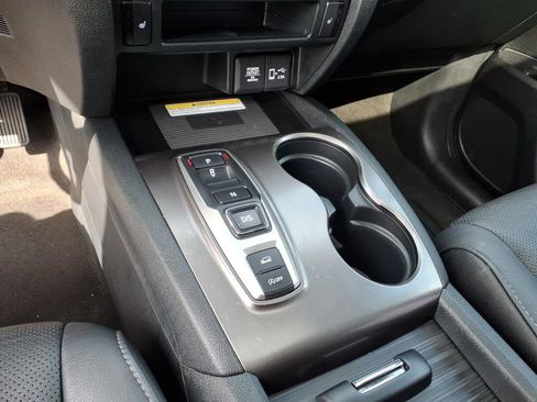 Certified 2023 Honda Passport EX-L image 10