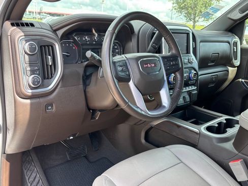 Used 2021 GMC Sierra 1500 SLT RWD image 11