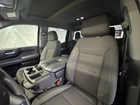 Used 2022 Chevrolet Silverado 1500 Custom Trail Boss w/ LPO, Dark Essentials Package image 39