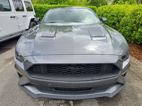 Used 2022 Ford Mustang Premium w/ Black Accent Package RWD image 3