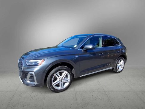 Used 2024 Audi Q5 e Premium Plus w/ Premium Plus Package AWD/4WD image 4