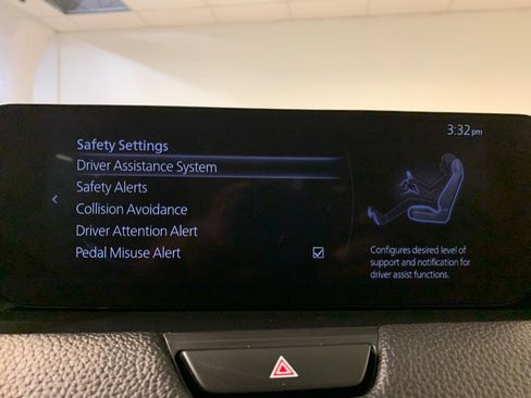 Used 2024 MAZDA CX-90 3.3 Turbo w/ Preferred Plus AWD/4WD image 34