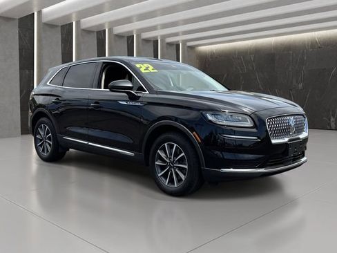 Used 2022 Lincoln Nautilus FWD image 8