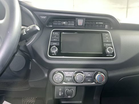 Used 2025 Nissan Kicks Play S FWD image 20