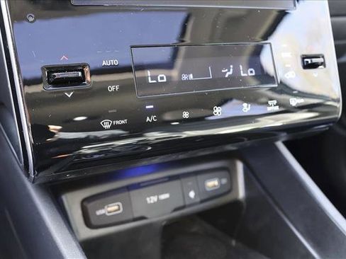 Used 2023 Hyundai Tucson SEL w/ Convenience Package AWD/4WD image 19