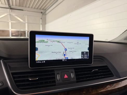 Used 2018 Audi Q5 Prestige w/ Prestige Package AWD/4WD image 25