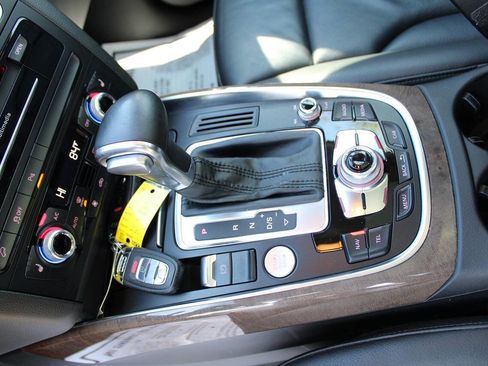 Used 2016 Audi Q5 2.0T Premium Plus w/ Technology Package image 27