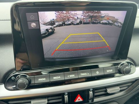 Used 2023 Kia Forte LXS image 25